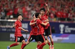 亚冠倒计时，AC米兰今夜临场应变，细节引发关注，底气十足，阵容厚度经受考验的简单介绍万博全站