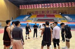 集结日体能课后，山东男篮回应争议备战NBA总决赛，目标明确，医务组通报恢复的简单介绍万博全站