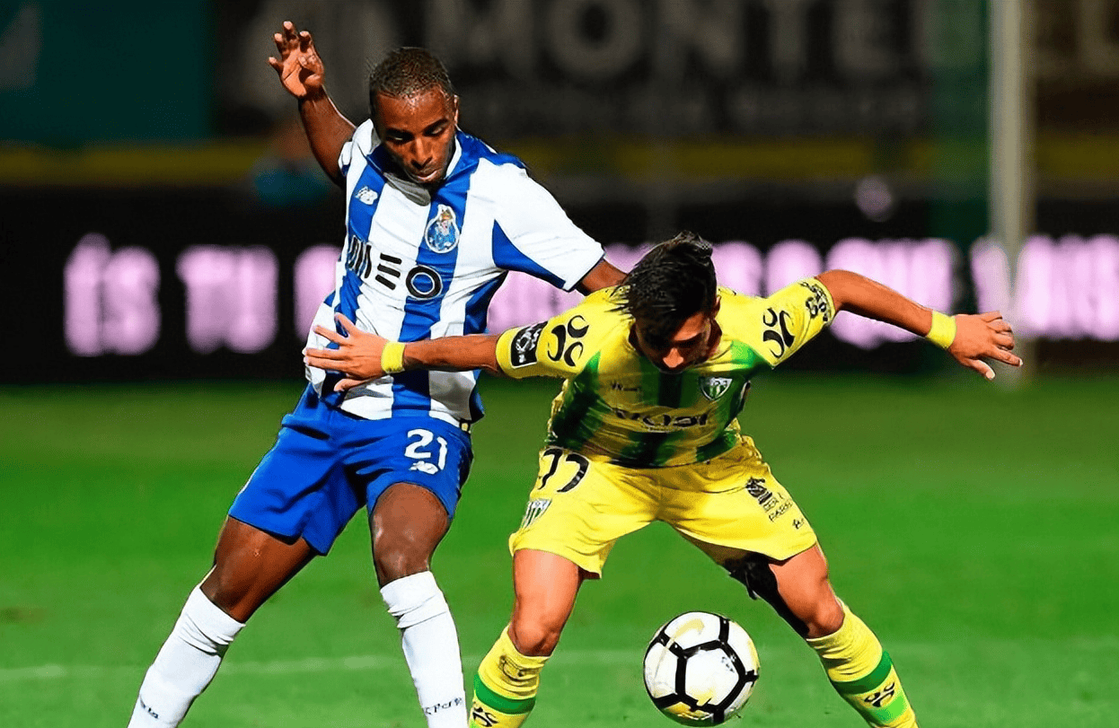 关于法甲关键时刻再迎强敌;里尔再遭质疑;主帅态度:态度坚定;年轻球员得到机会的信息 关于法甲关键时刻再迎强敌;里尔再遭质疑;主帅态度:态度坚定;年轻球员得到机会的信息