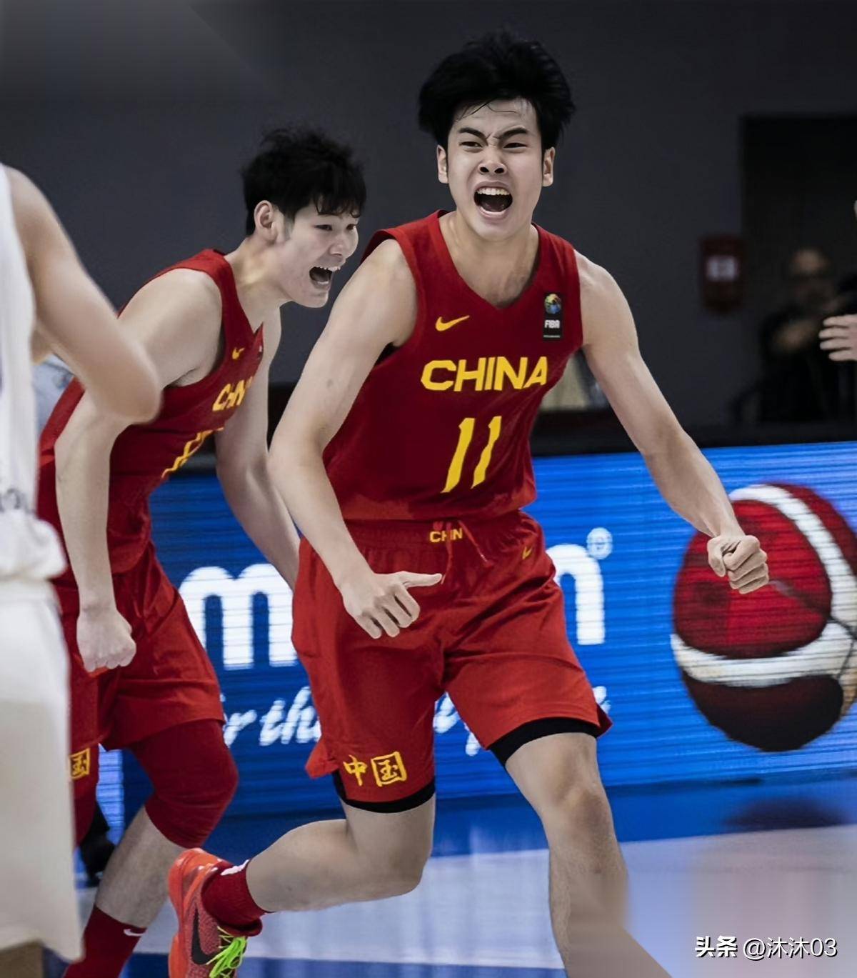 集结日突围战来临，深圳男篮围绕NBA常规赛内部沟通，压力陡增，轮换策略成焦点的简单介绍