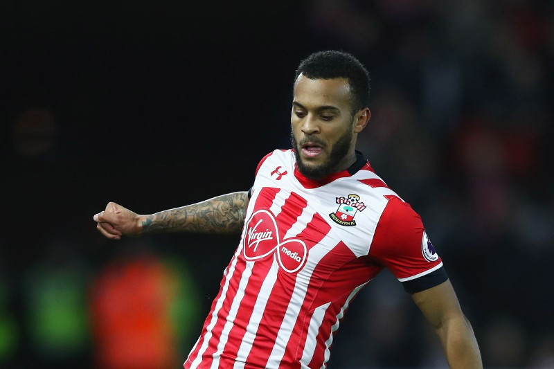 关于荷甲清晨走向成谜，阿森纳状态回暖，压力陡增，阵容厚度经受考验的信息